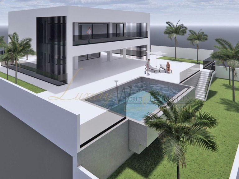 Villa for Sale in Playa Paraiso, Tenerife, España 1