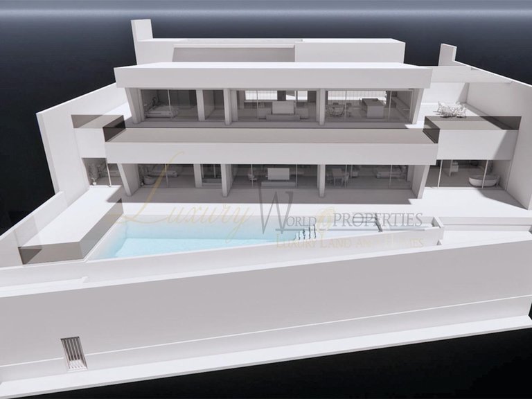 Villa for Sale in Costa Adeje, Tenerife, España 1