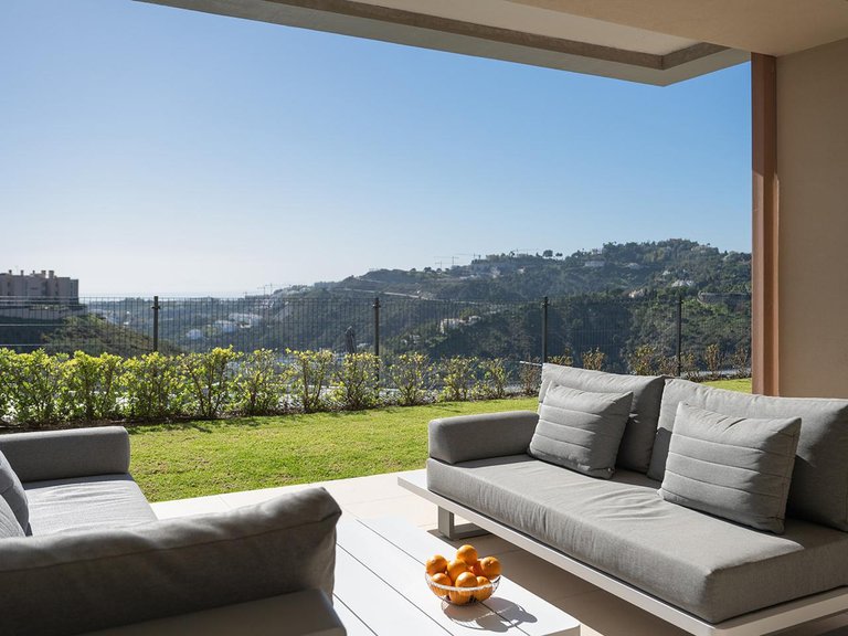 Apartment for Sale in Benahavis, Malaga 1