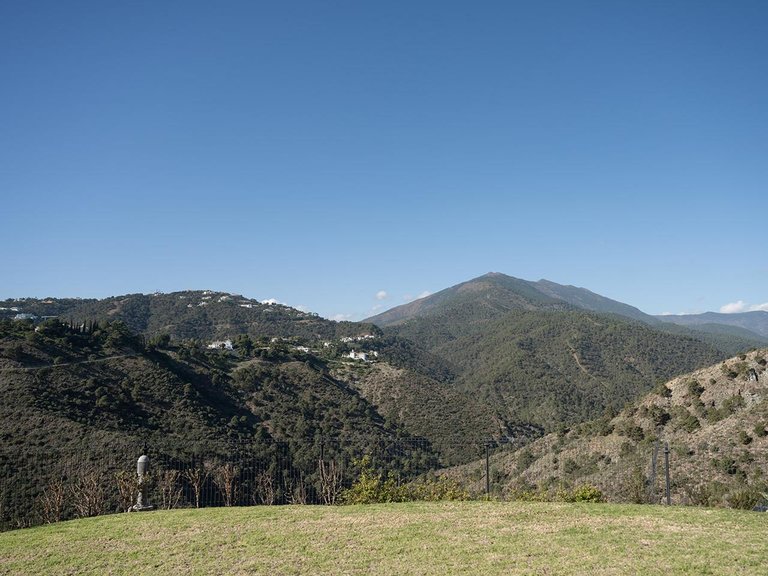 Apartment for Sale in Benahavis, Malaga 5