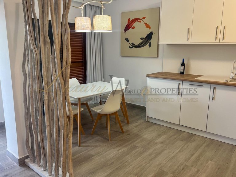 Apartment for Sale in Los Gigantes, Tenerife, España 10