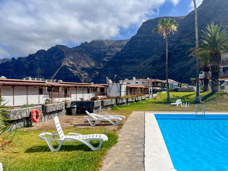 Apartment for Sale in Los Gigantes, Tenerife, España 2