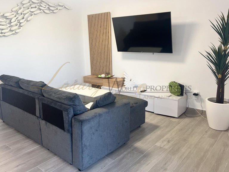Apartment for Sale in Los Gigantes, Tenerife, España 9