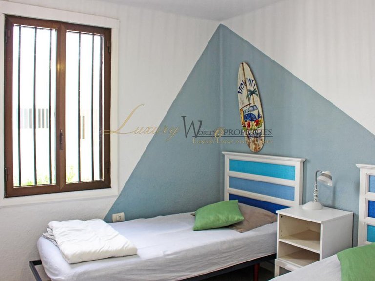 Apartment for Sale in Playa De Las Americas, Tenerife, España 18