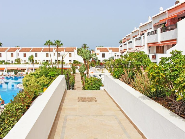 Apartment for Sale in Playa De Las Americas, Tenerife, España 26