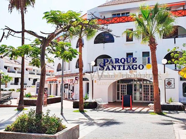 Apartment for Sale in Playa De Las Americas, Tenerife, España 20