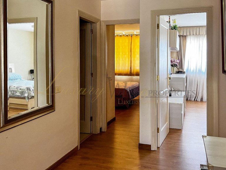 Town House for Sale in Costa Adeje, Tenerife, España 31