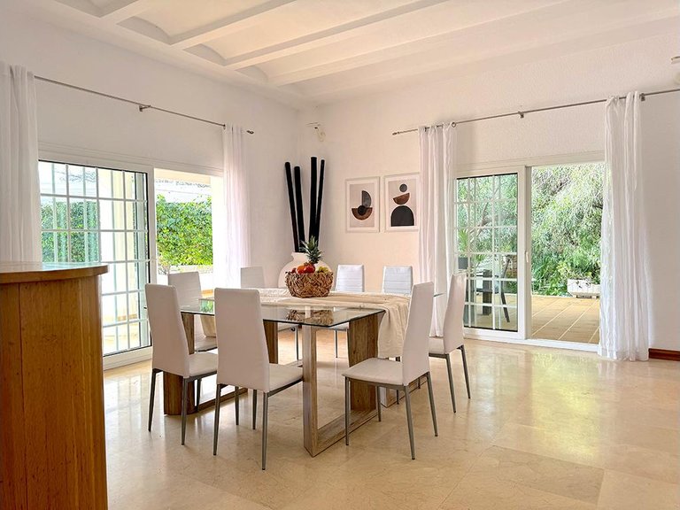 Villa for Sale in Cap Martinet, Balearic Islands 13