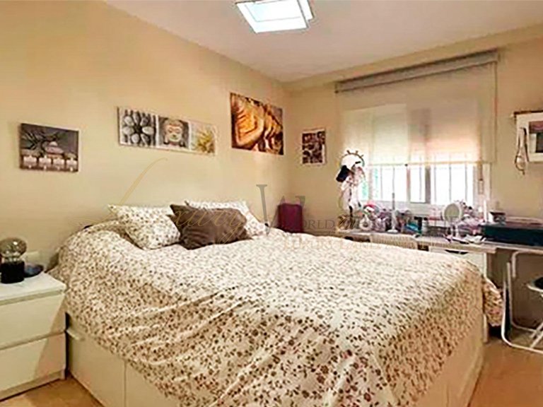 Apartment for Sale in Adeje, Tenerife, España 7