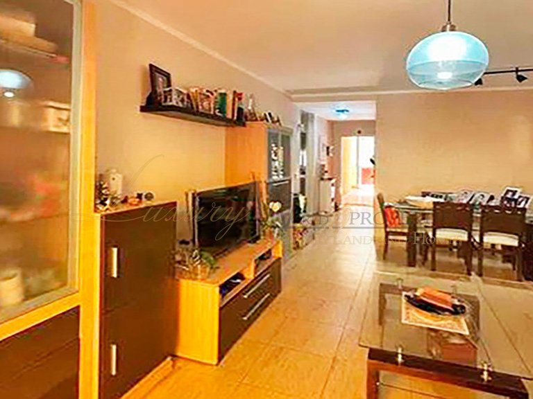 Apartment for Sale in Adeje, Tenerife, España 4