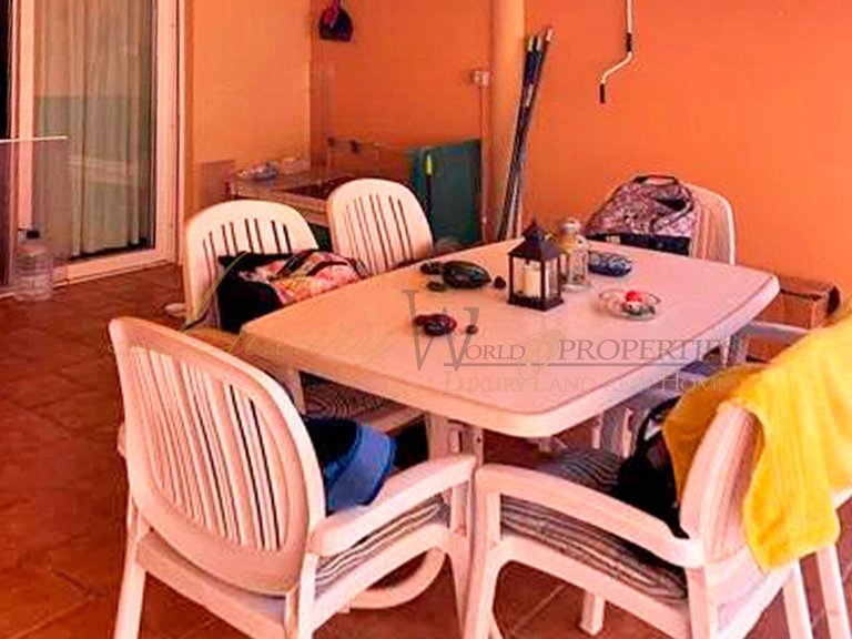 Apartment for Sale in Adeje, Tenerife, España 2