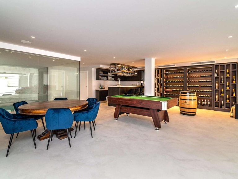 Villa for Sale in Marbella, Malaga 17