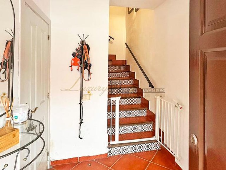 Town House for Sale in Adeje, Tenerife, España 4