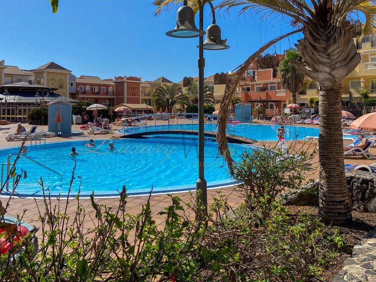 Apartment for Sale in Los Cristianos, Tenerife, España 13