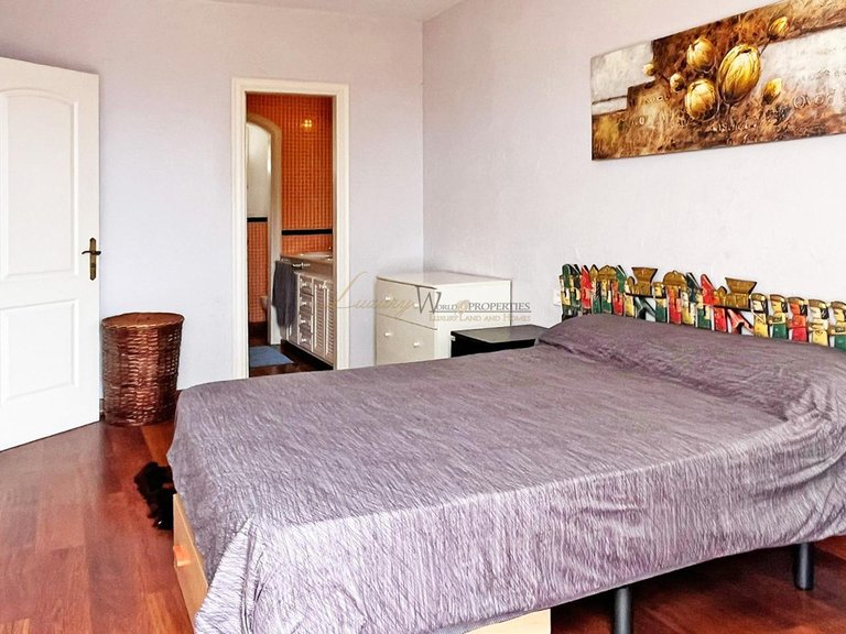 Town House for Sale in Costa Adeje, Tenerife, España 12