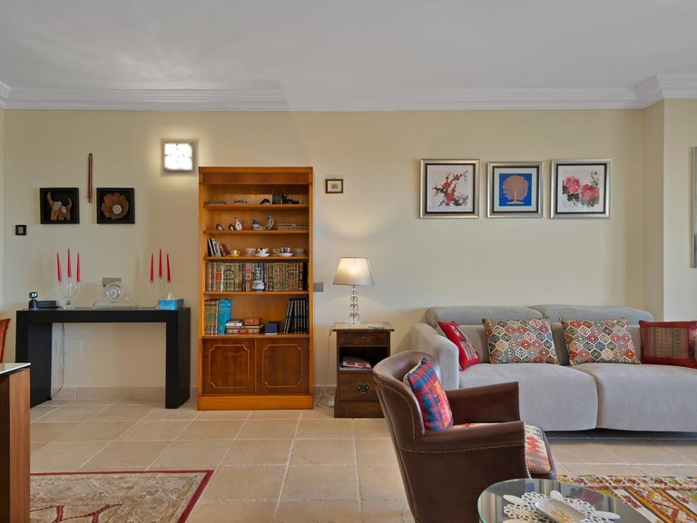 Apartment for Sale in Benahavis, Malaga 11