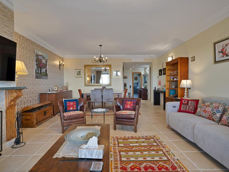 Apartment for Sale in Benahavis, Malaga 12