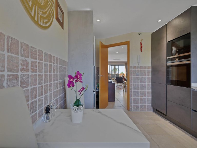 Apartment for Sale in Benahavis, Malaga 18