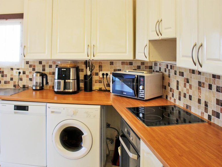 Villa for Sale in Tijoco Bajo, Tenerife, España 9