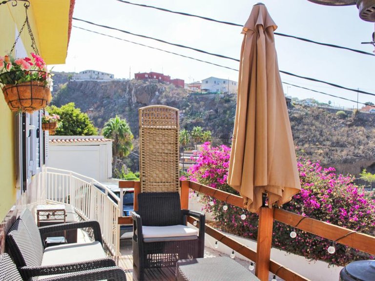 Villa for Sale in Tijoco Bajo, Tenerife, España 4