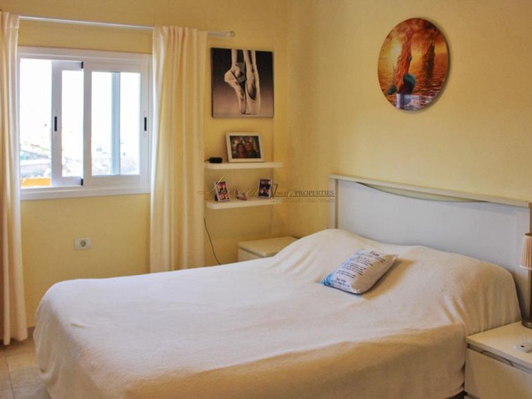 Villa for Sale in Tijoco Bajo, Tenerife, España 12