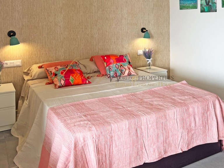 Apartment for Sale in Golf Del Sur, Tenerife, España 11