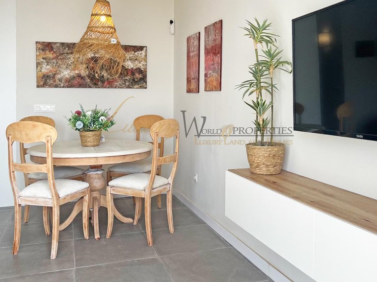 Apartment for Sale in Golf Del Sur, Tenerife, España 8