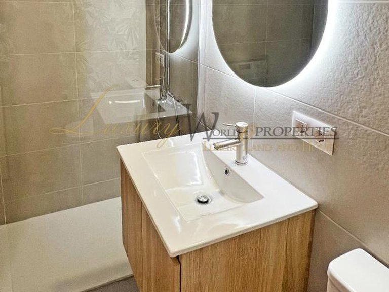 Apartment for Sale in Golf Del Sur, Tenerife, España 14