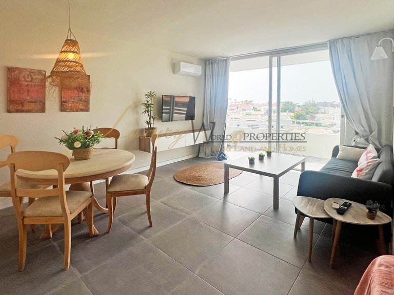 Apartment for Sale in Golf Del Sur, Tenerife, España 4