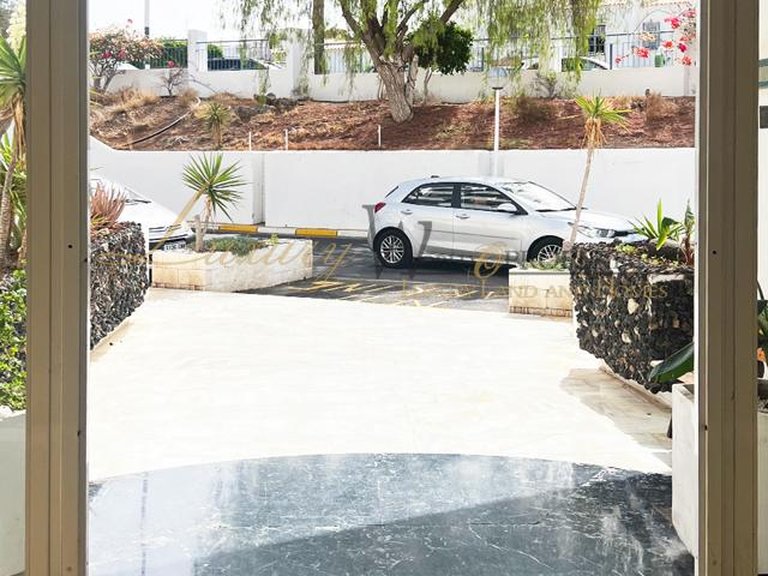 Apartment for Sale in Golf Del Sur, Tenerife, España 25