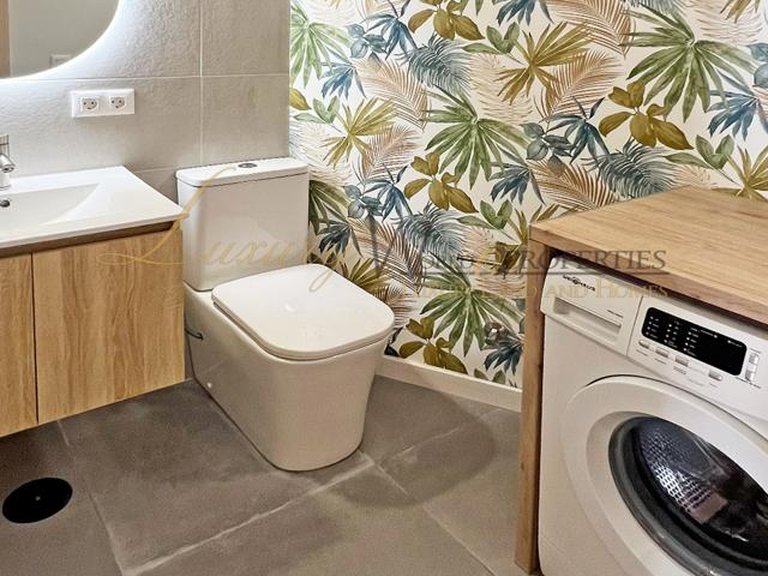 Apartment for Sale in Golf Del Sur, Tenerife, España 15