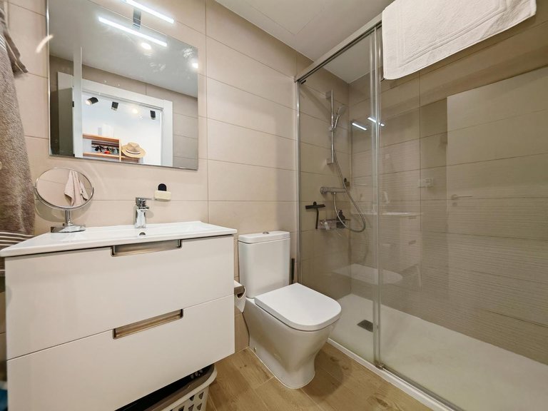 Apartment for Sale in La Gaspara, Malaga 12