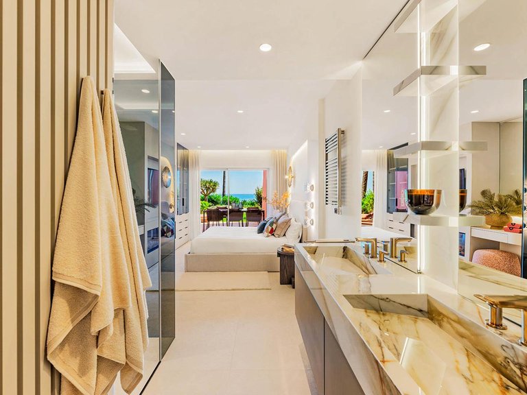 Apartment for Sale in Estepona, Malaga 16