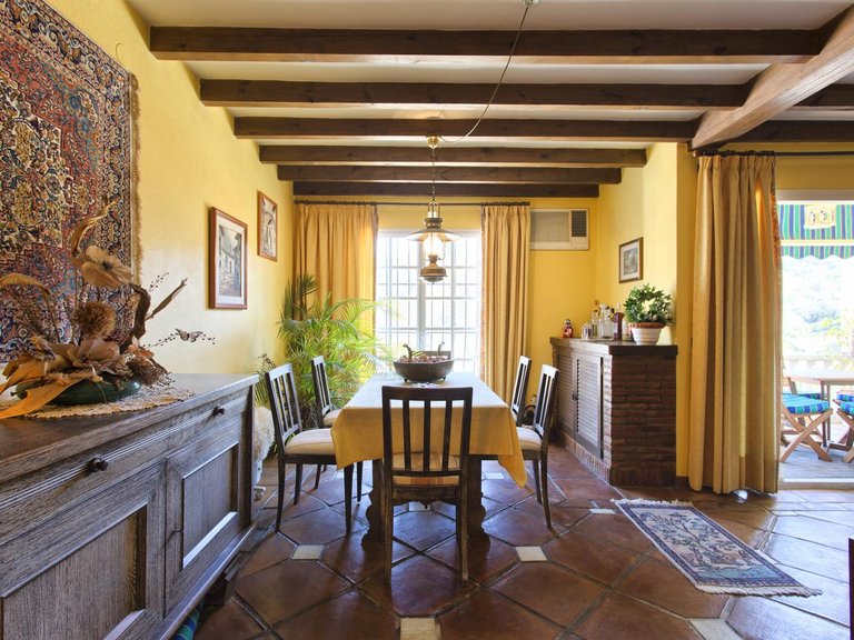 Villa for Sale in Benahavís, Malaga 15
