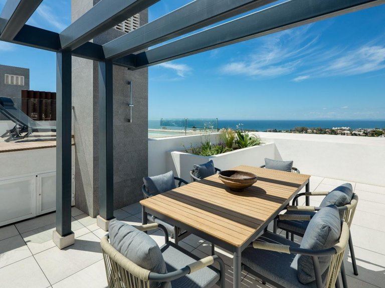Villa for Sale in Marbella, Malaga 26