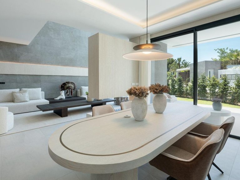 Villa for Sale in Marbella, Malaga 16