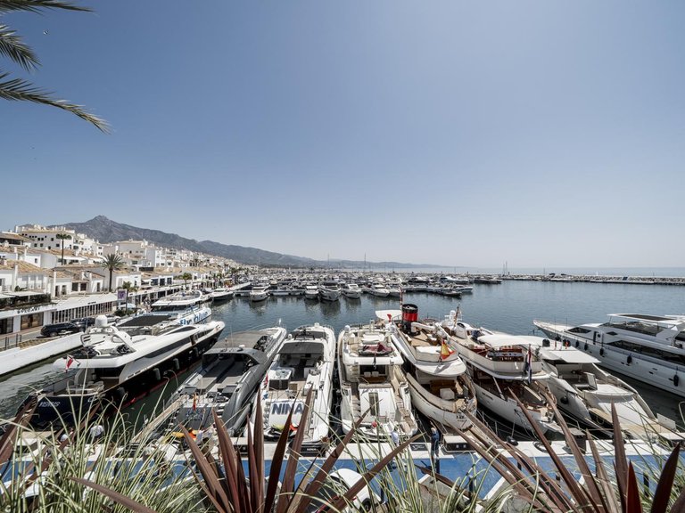 Town House for Sale in Marbella, Malaga 19