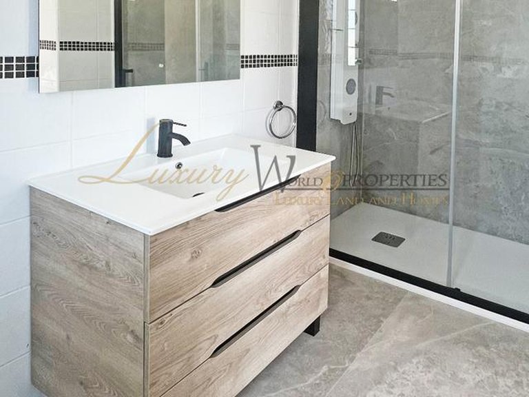 Penthouse for Sale in Costa Adeje, Tenerife, España 20