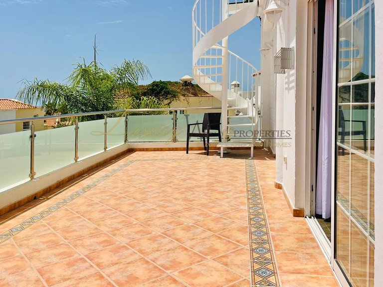 Penthouse for Sale in Costa Adeje, Tenerife, España 4