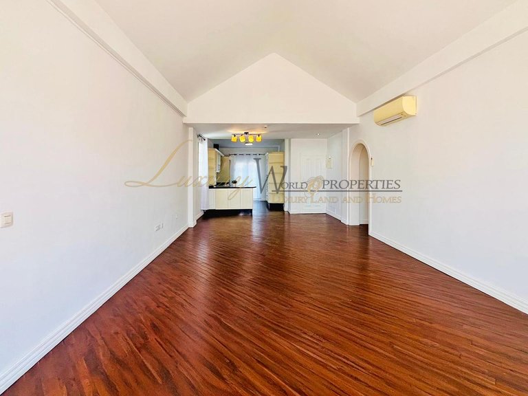 Penthouse for Sale in Costa Adeje, Tenerife, España 8