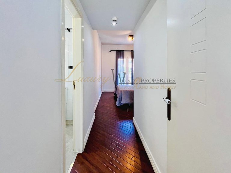 Penthouse for Sale in Costa Adeje, Tenerife, España 21