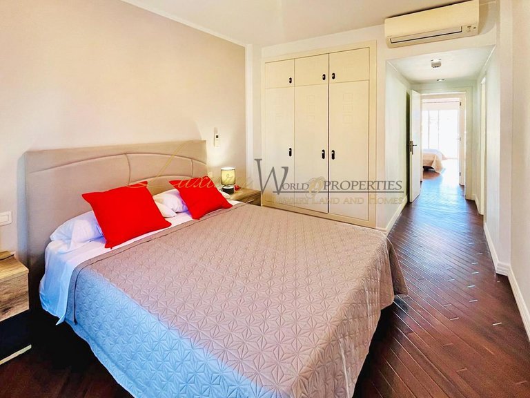 Penthouse for Sale in Costa Adeje, Tenerife, España 23