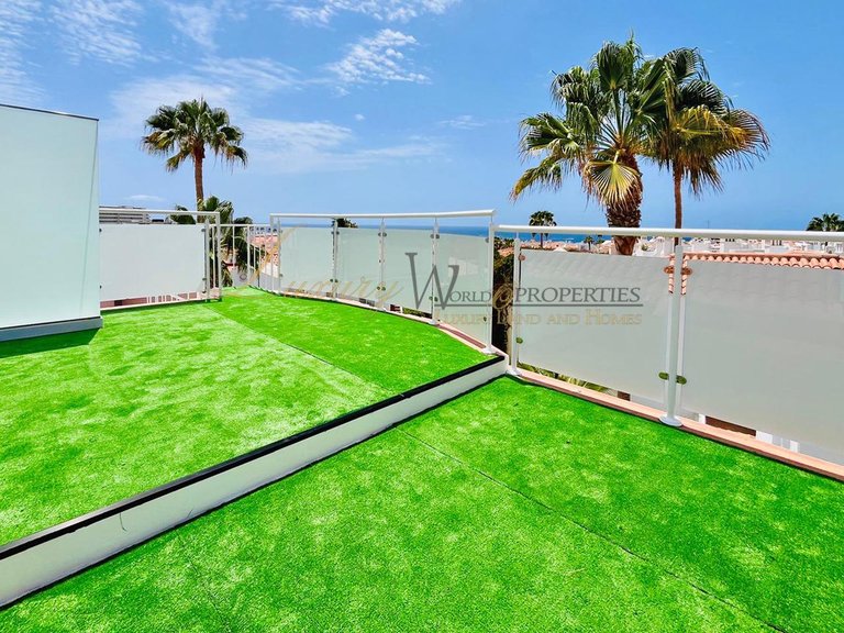 Penthouse for Sale in Costa Adeje, Tenerife, España 6