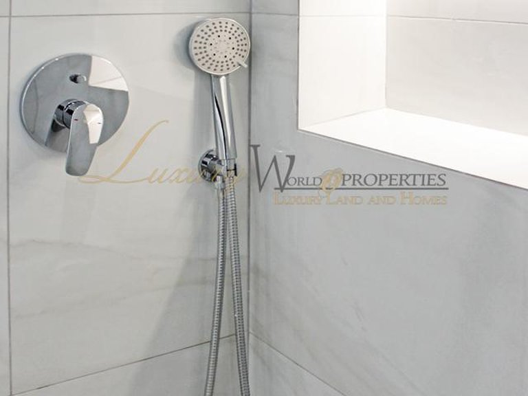 Apartment for Sale in Costa Adeje, Tenerife, España 12