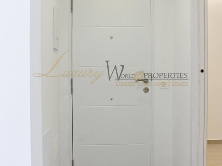 Apartment for Sale in Costa Adeje, Tenerife, España 13