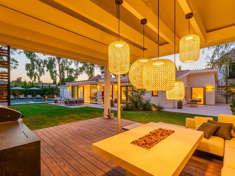 Villa for Sale in Marbella, Malaga 31