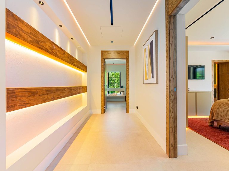 Villa for Sale in Marbella, Malaga 27