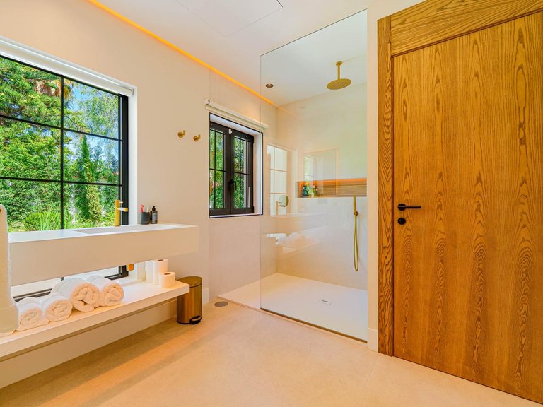 Villa for Sale in Marbella, Malaga 33