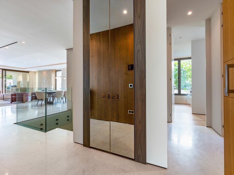 Apartment for Sale in Marbella, Malaga 29