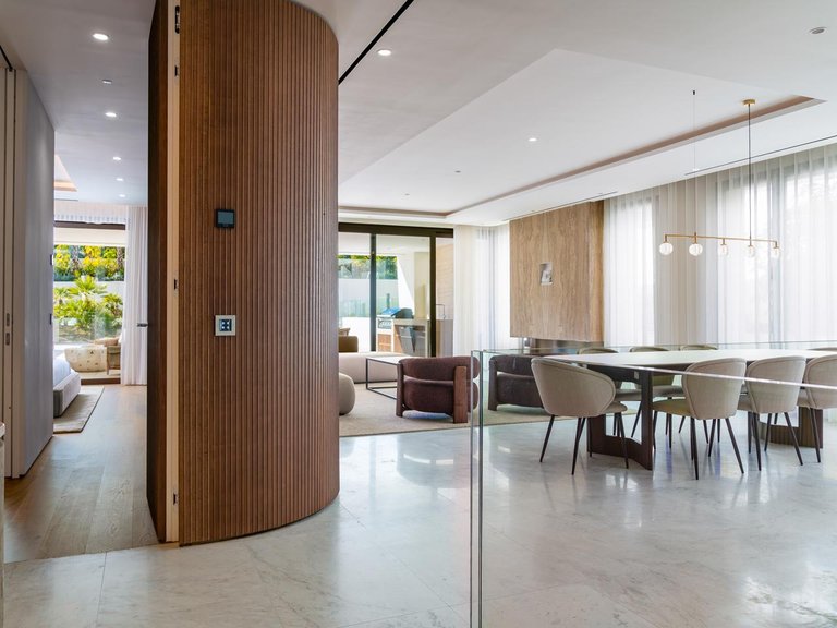 Apartment for Sale in Marbella, Malaga 24